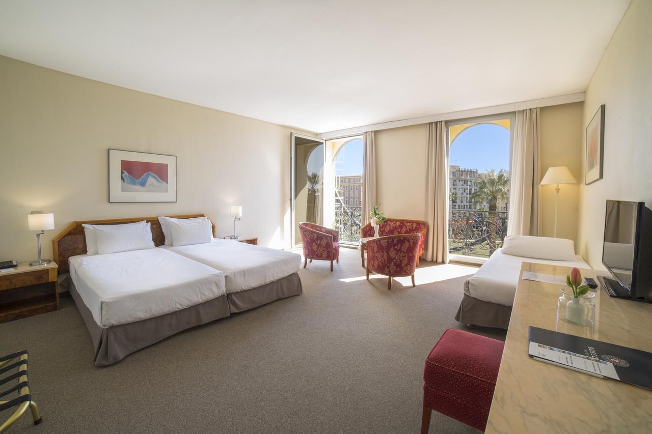 Anantara Plaza Nice Hotel - A Leading Hotel Of The World Exteriér fotografie A room at the hotel