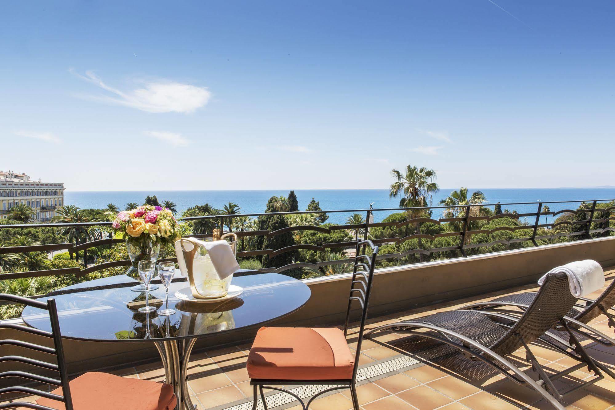 Anantara Plaza Nice Hotel - A Leading Hotel Of The World Exteriér fotografie View from the rooftop